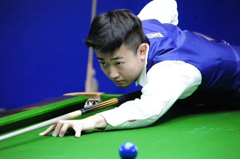 界的期待而 界的期待而