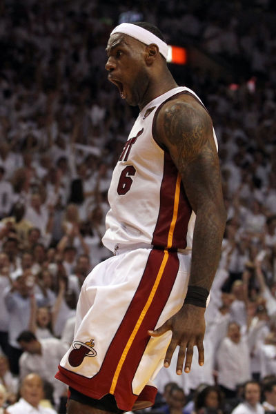 小龙与先锋 小龙与先锋